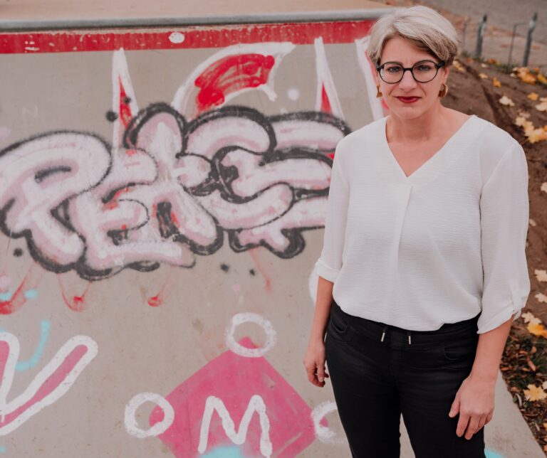 #GewaltGegenFrauen #25November #HinschauenStattWegschauen